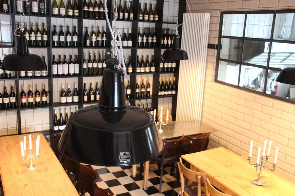 伯格布吕克酒店 贝恩卡斯特尔-屈斯 外观 照片